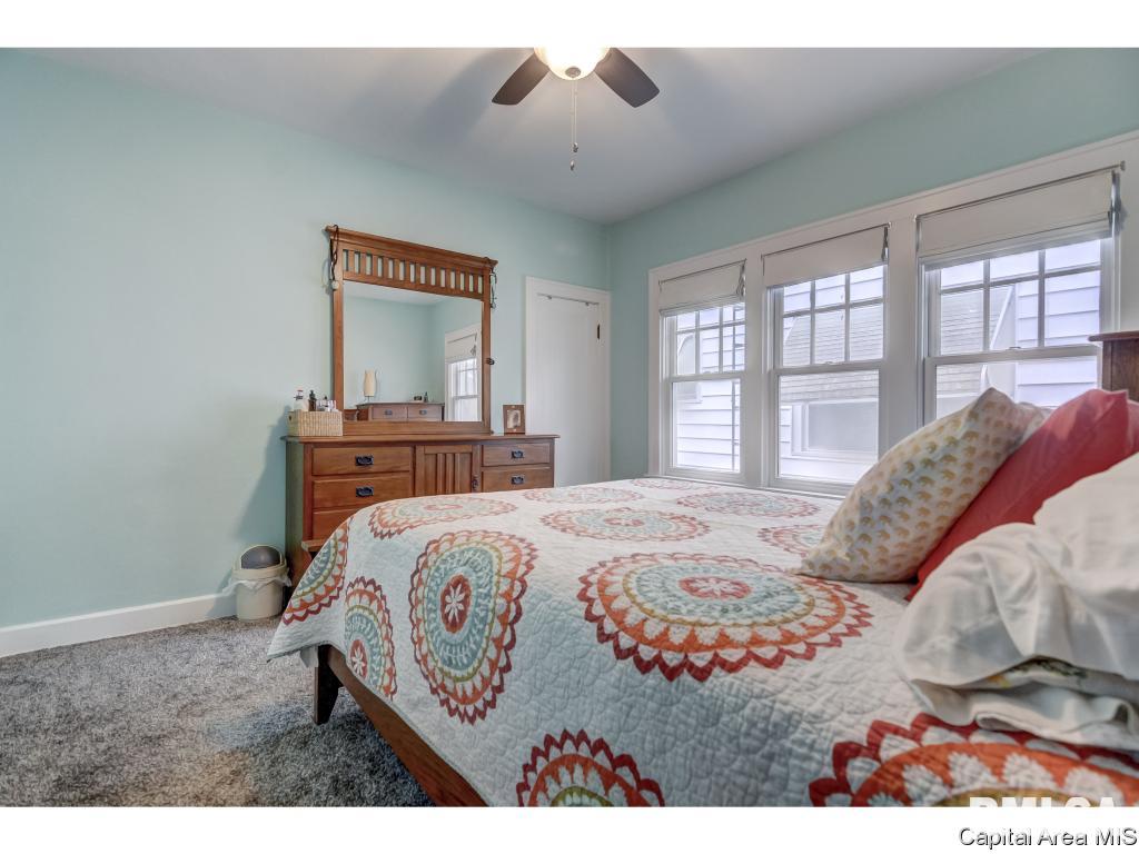 404 Broad Place Springfield, IL 62703 - Photo 23 of 35