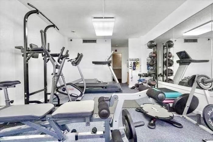 70 Southbridge Street, Unit 703 Worcester, MA 01608 - Photo 14 of 16