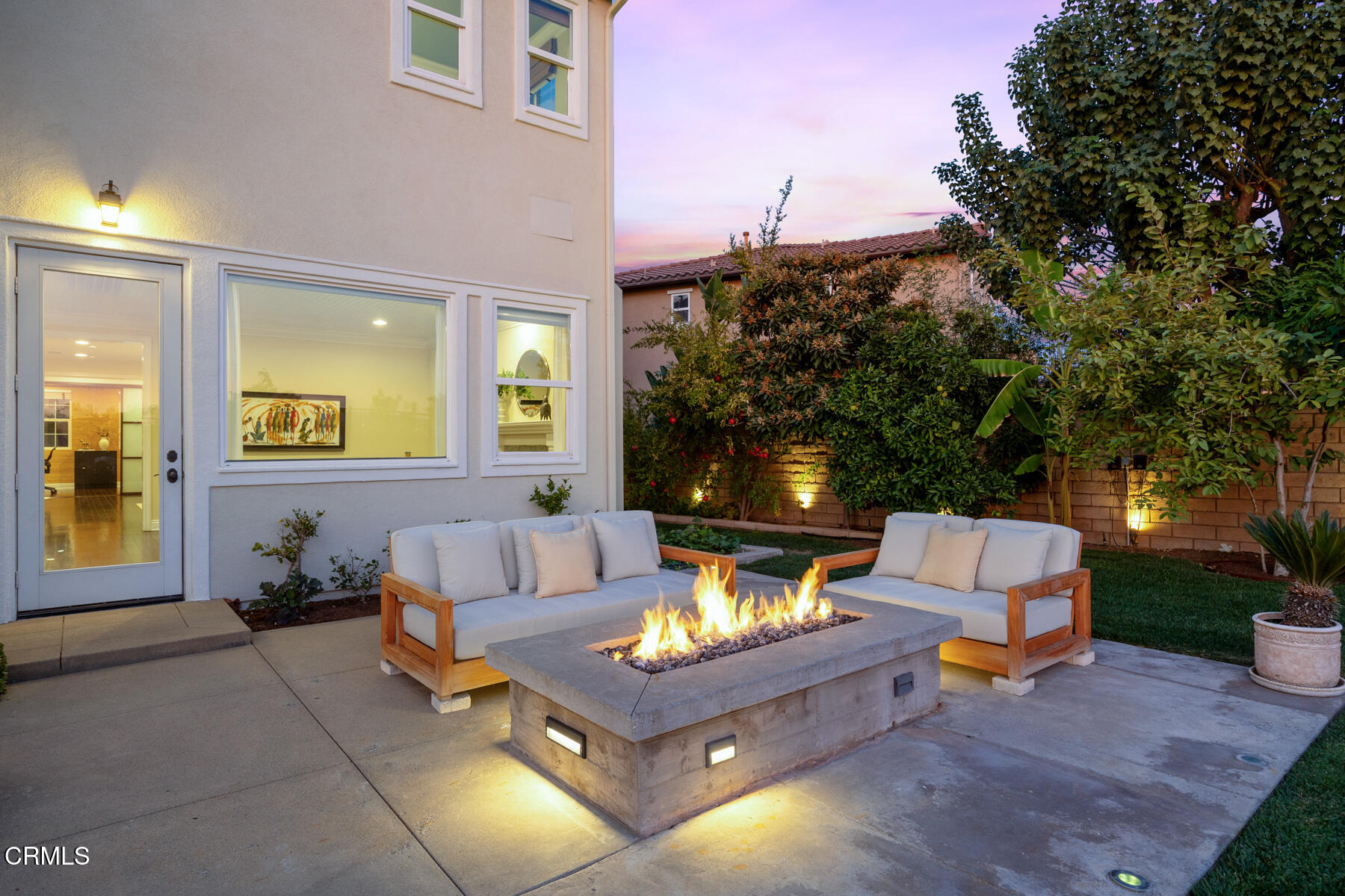 472 Desert Willow Road Azusa, CA 91702 - Photo 18 of 26 a living room with patio furniture and a potted plant