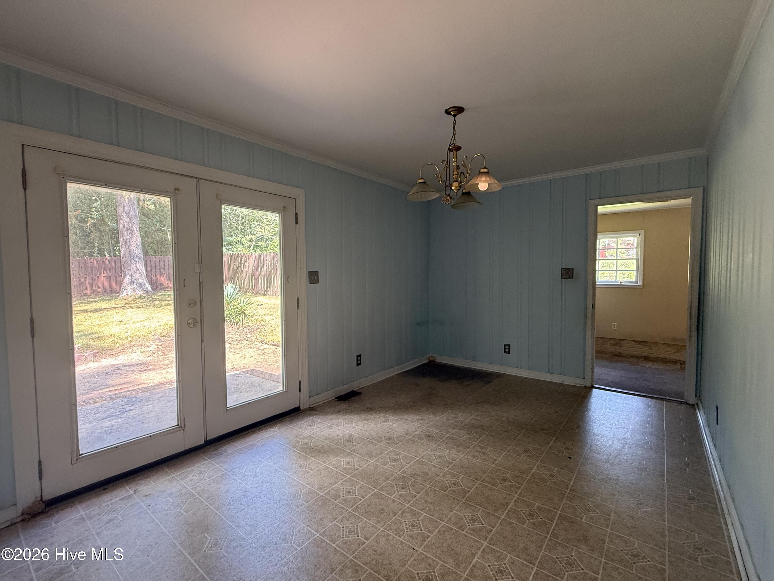 721 Central Road Thomson, GA 30824 - Photo 5 of 24 IMG_5276