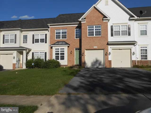 $2,100 | 202 London Downs Circle, Stephens City, VA 22655