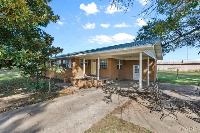 $139,000 | 31 County Highway, Wardell, MO 63879