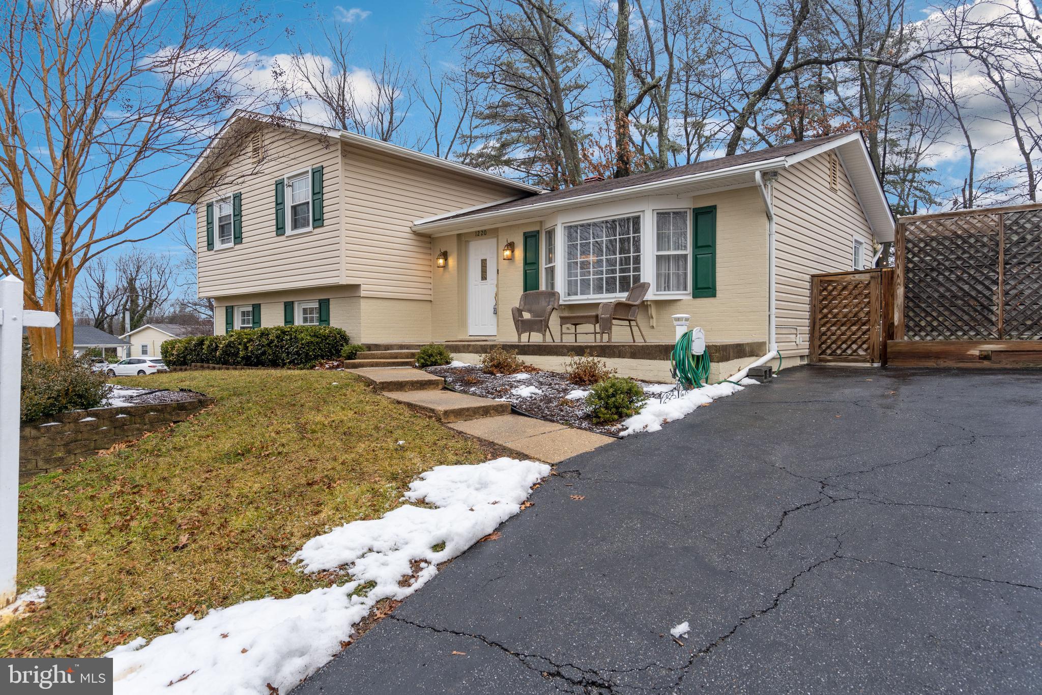 1220 Hillcrest Road Odenton, MD 21113 - Photo 3 of 44 Gallery Image 3