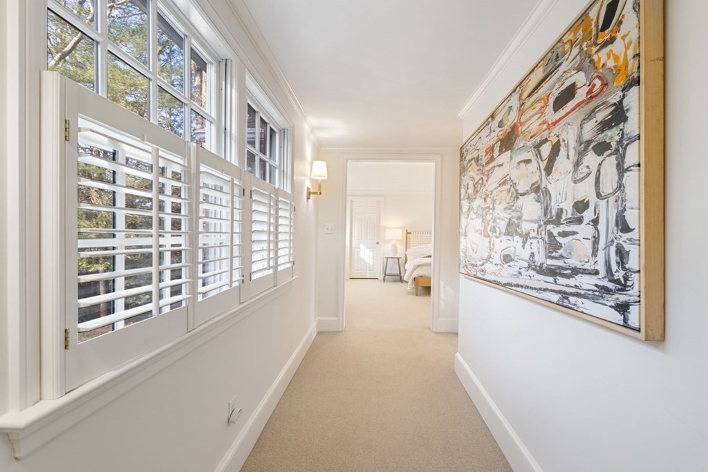 48 Arrowhead Road Weston, MA 02493 - Photo 13 of 24