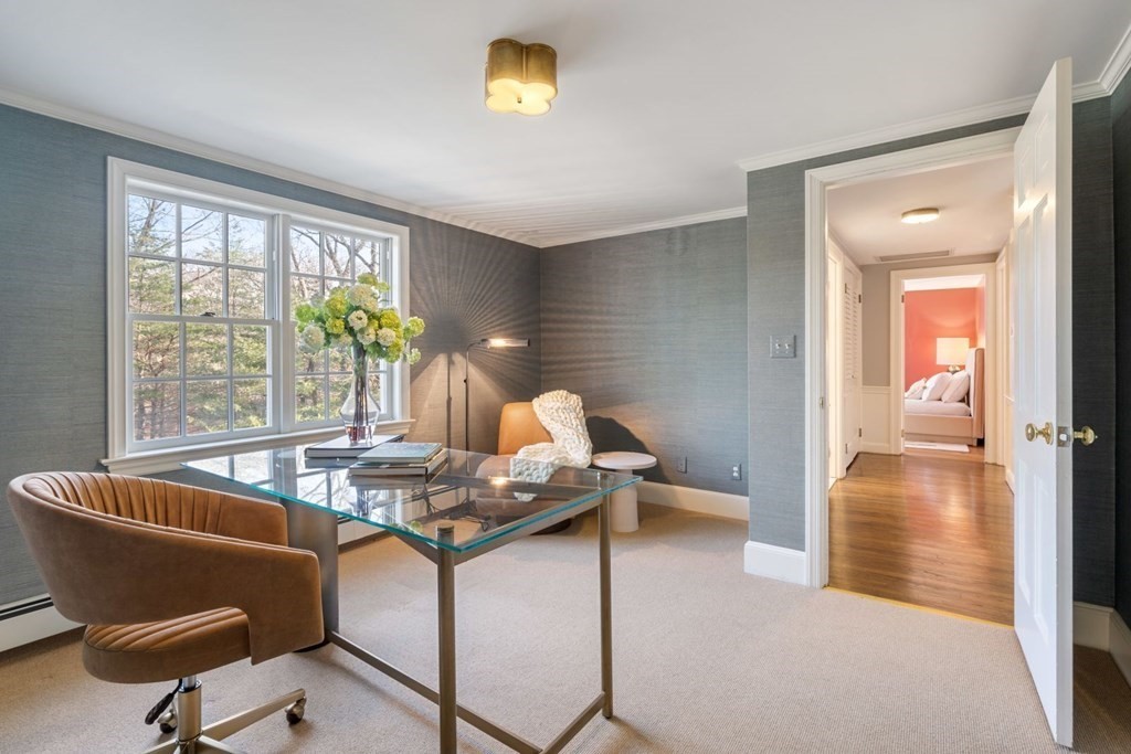 48 Arrowhead Road Weston, MA 02493 - Photo 16 of 24