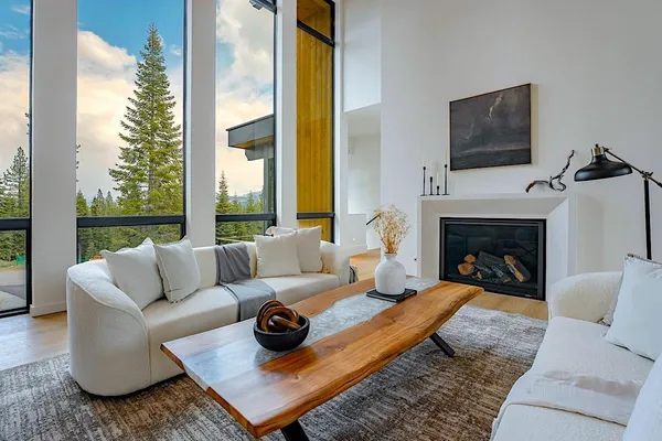 $5,400,000 | 9321 Nine Bark Road, Truckee, CA 96161