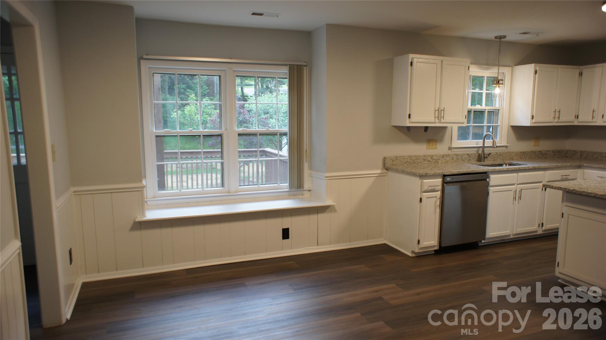 10000 Ridgemore Drive Charlotte, NC 28277 - Photo 11 of 43