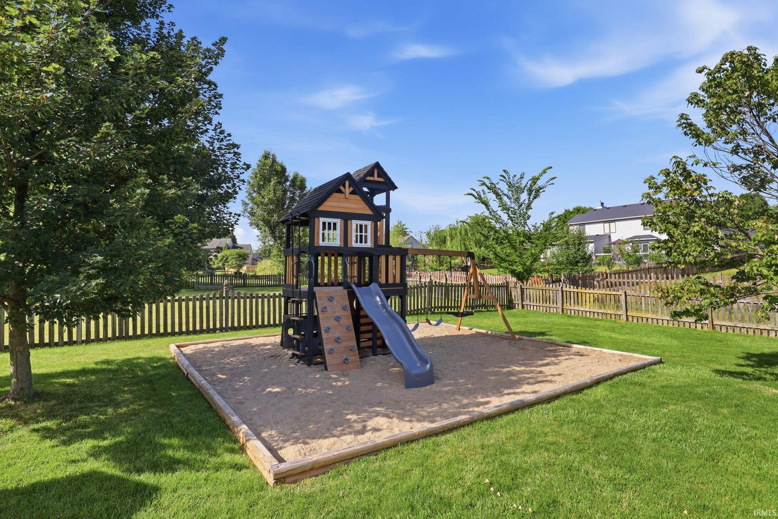 422 Ridge Hill Place Fort Wayne, IN 46804 - Photo 41 of 44