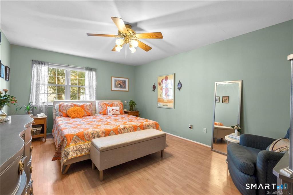 50 Greenhouse Road, Unit 26B Bridgeport, CT 06606 - Photo 11 of 15