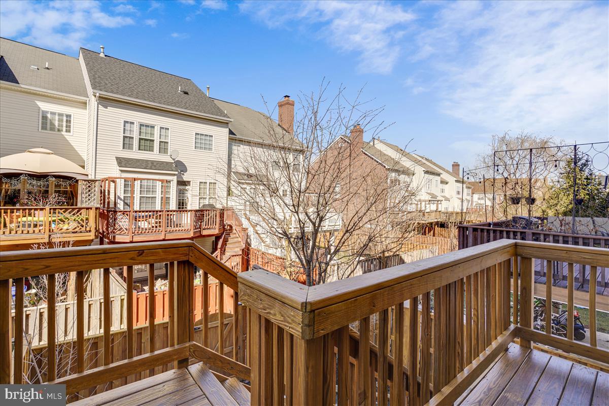 628 Springhouse Square Southeast Leesburg, VA 20175 - Photo 25 of 57 Gallery Image 25