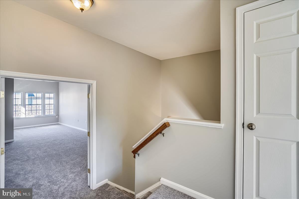 628 Springhouse Square Southeast Leesburg, VA 20175 - Photo 27 of 57 Gallery Image 27