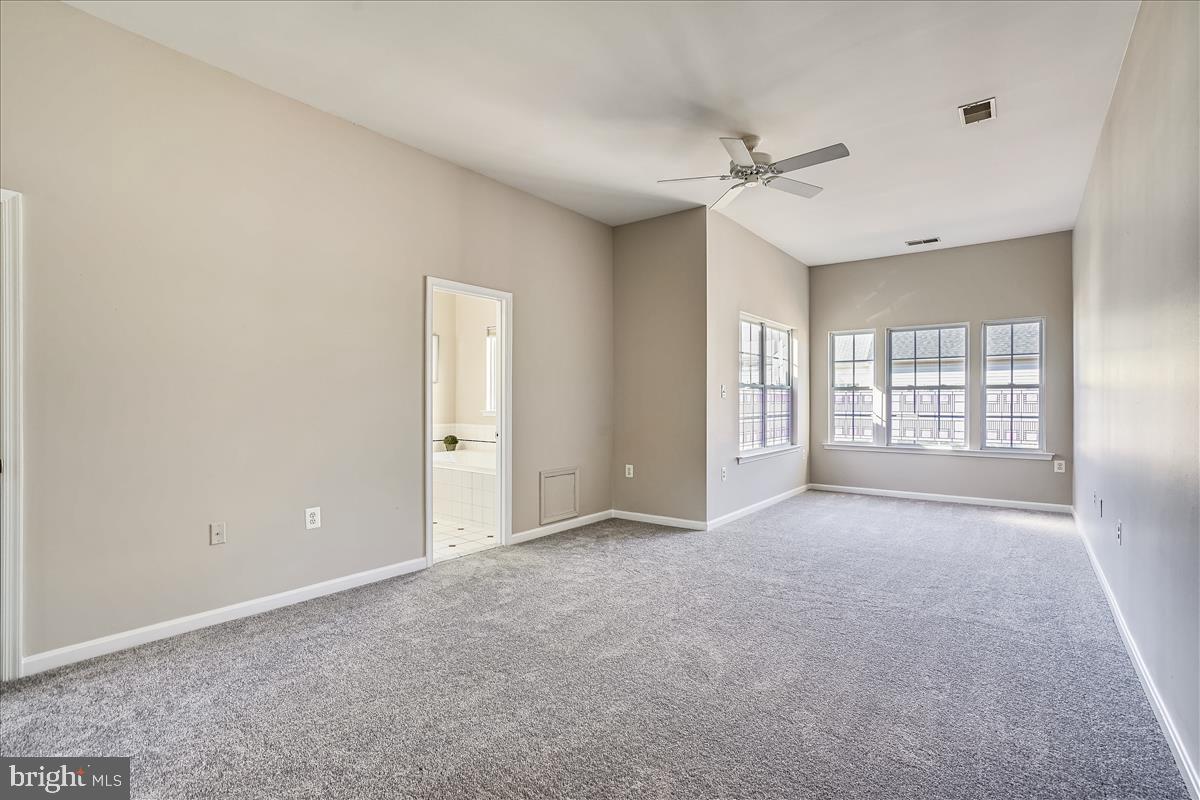 628 Springhouse Square Southeast Leesburg, VA 20175 - Photo 29 of 57 Gallery Image 29