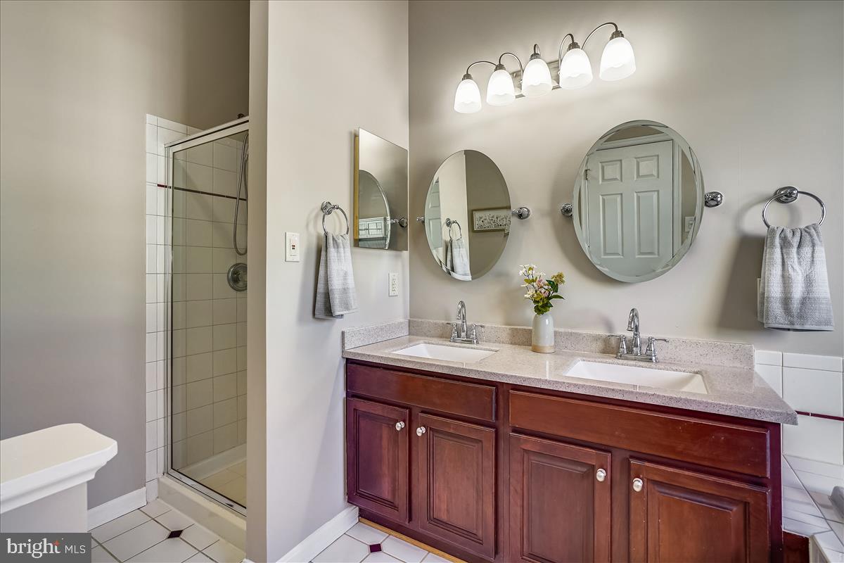628 Springhouse Square Southeast Leesburg, VA 20175 - Photo 34 of 57 Gallery Image 34