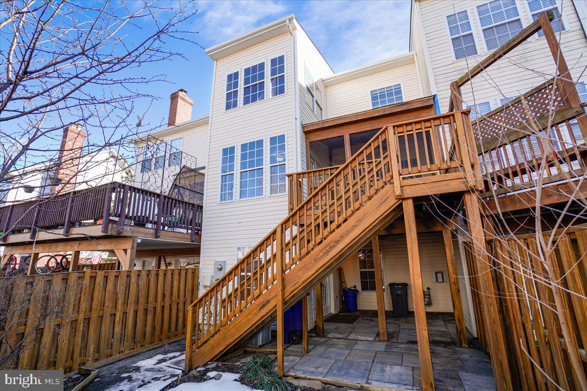628 Springhouse Square Southeast Leesburg, VA 20175 - Photo 56 of 57 Gallery Image 56