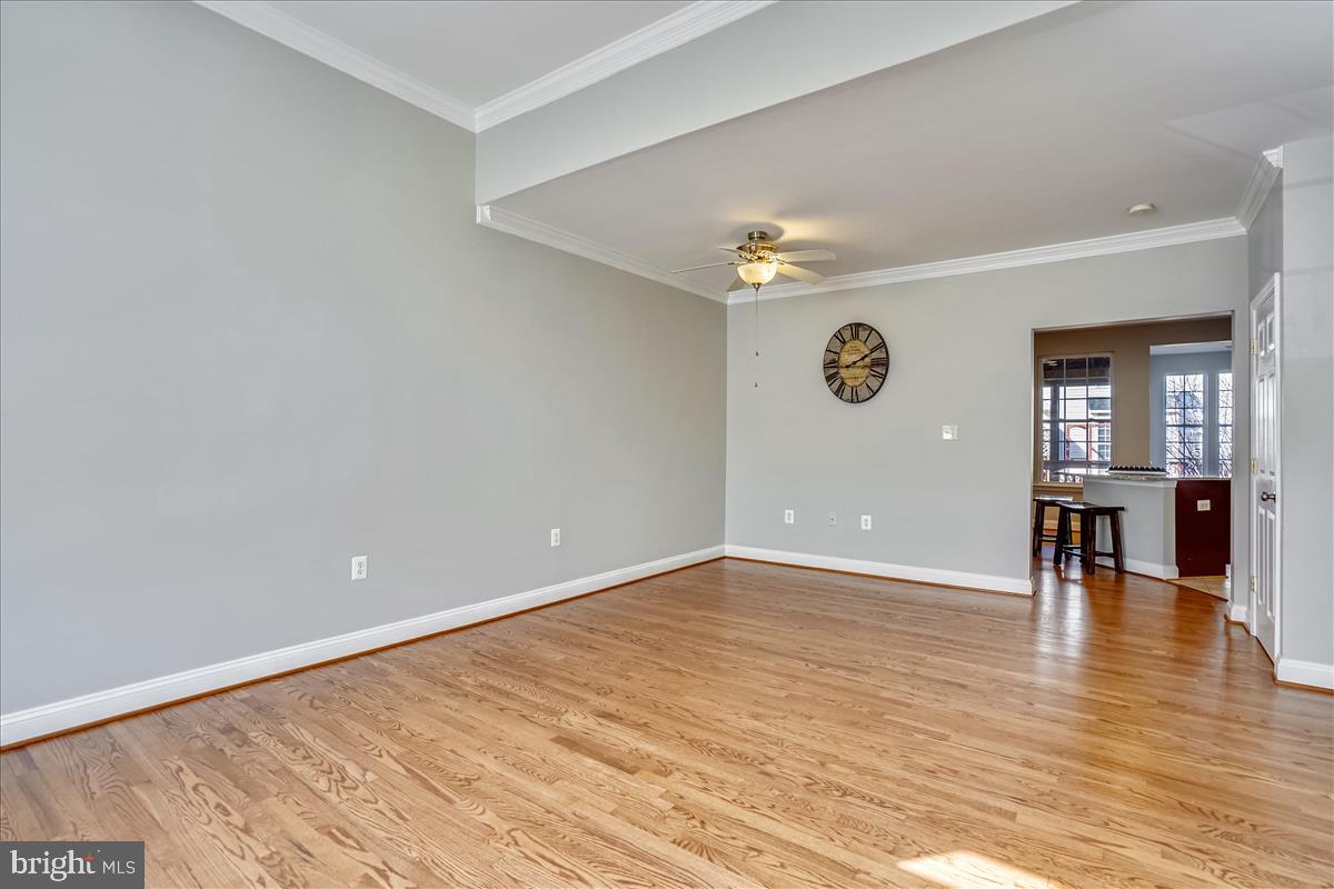 628 Springhouse Square Southeast Leesburg, VA 20175 - Photo 7 of 57 Gallery Image 7