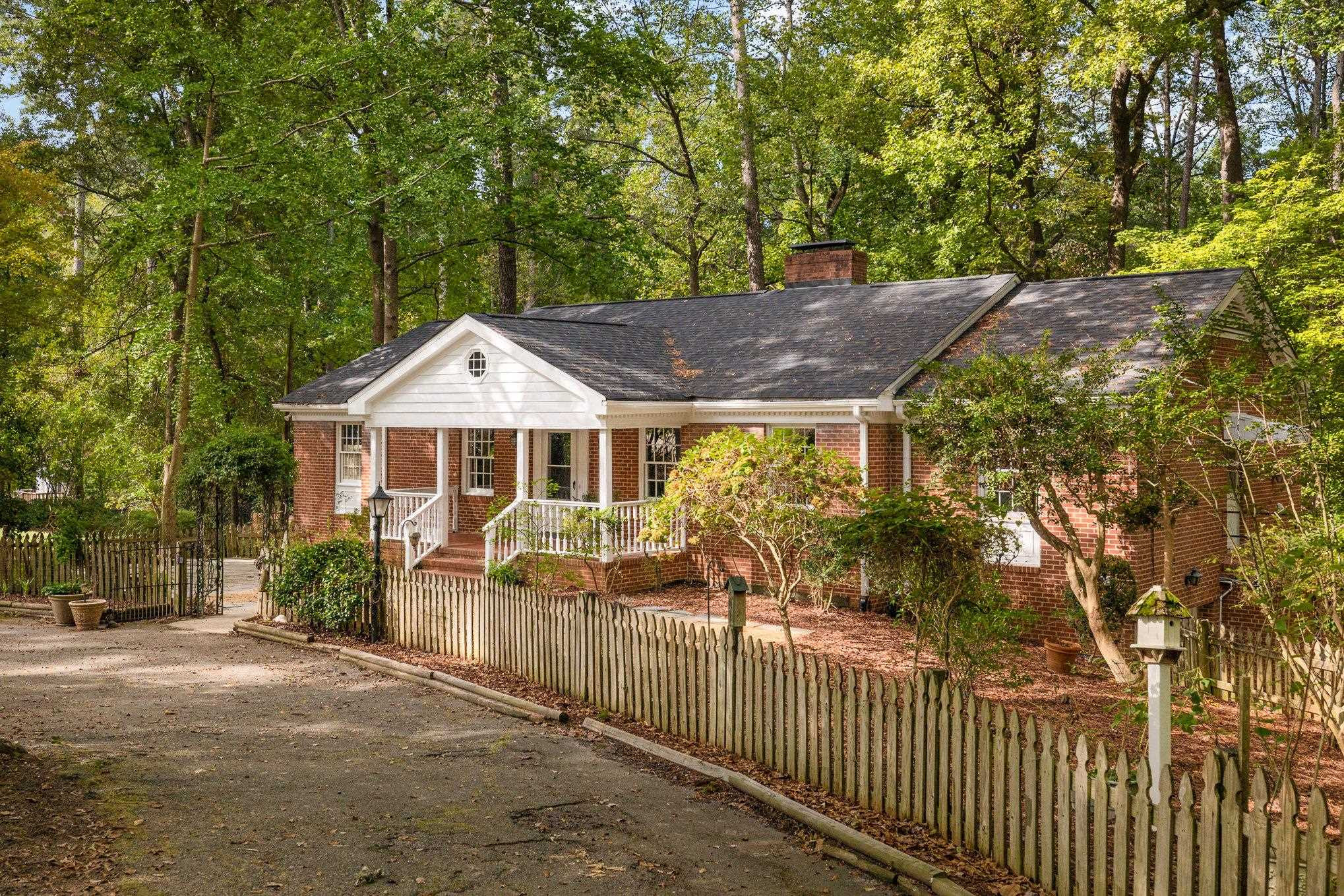 4921 Brookhaven Drive Raleigh, NC 27612 - Photo 36 of 39 Photo 40