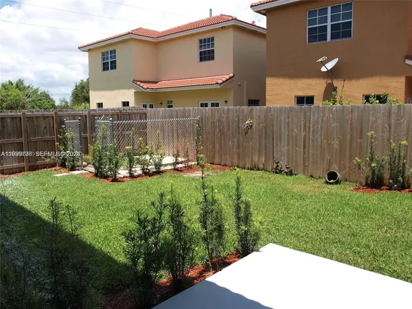 $4,500 | 15651 Southwest 11th Terrace, Miami, FL 33194