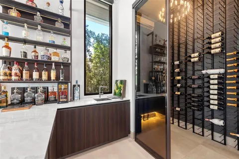 $19,900,000 | 22 Isla Bahia Drive, Fort Lauderdale, FL 33316