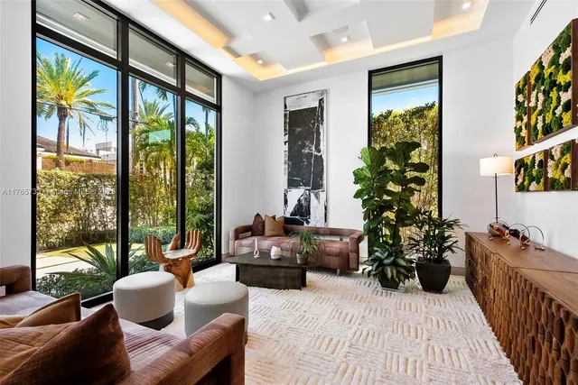 $19,900,000 | 22 Isla Bahia Drive, Fort Lauderdale, FL 33316