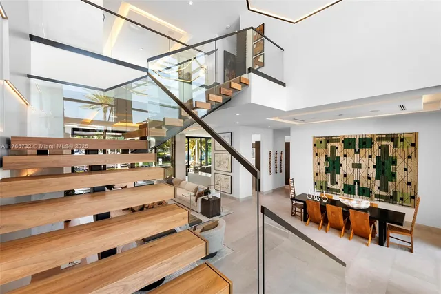 $19,900,000 | 22 Isla Bahia Drive, Fort Lauderdale, FL 33316