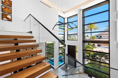 $19,900,000 | 22 Isla Bahia Drive, Fort Lauderdale, FL 33316