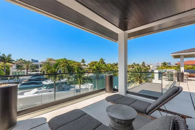 $19,900,000 | 22 Isla Bahia Drive, Fort Lauderdale, FL 33316