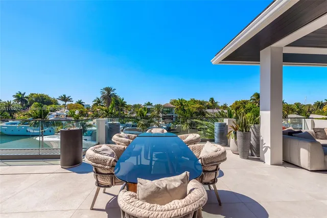 $19,900,000 | 22 Isla Bahia Drive, Fort Lauderdale, FL 33316