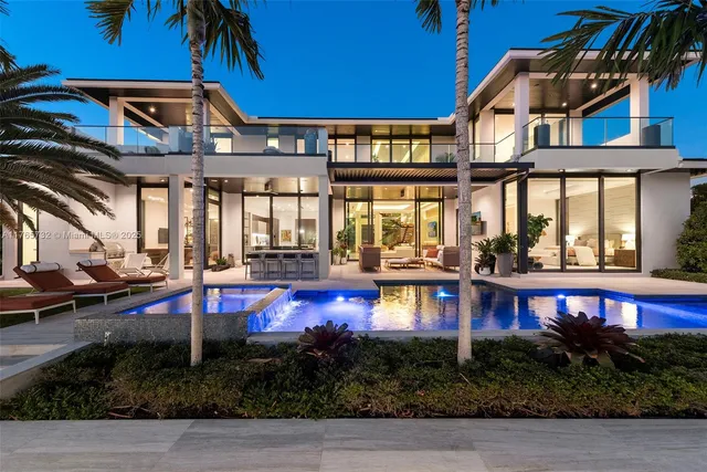 $19,900,000 | 22 Isla Bahia Drive, Fort Lauderdale, FL 33316