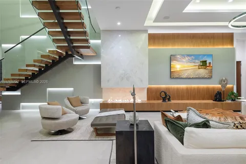 $19,900,000 | 22 Isla Bahia Drive, Fort Lauderdale, FL 33316