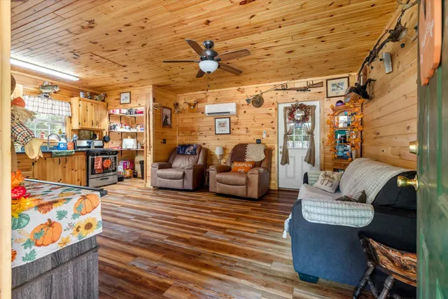 $995,000 | 244 Hodges Road, Kingstree, SC 29556