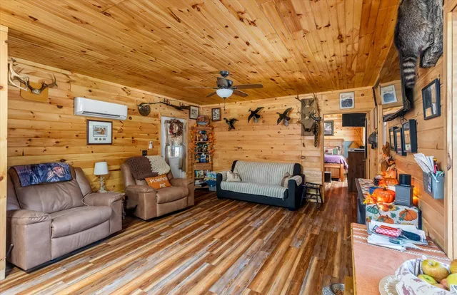 $995,000 | 244 Hodges Road, Kingstree, SC 29556