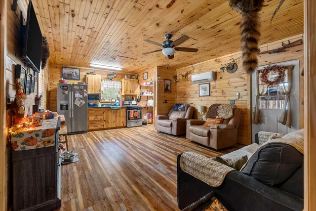 $995,000 | 244 Hodges Road, Kingstree, SC 29556