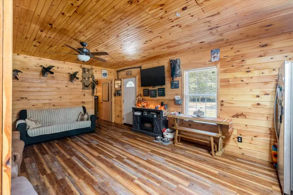 $995,000 | 244 Hodges Road, Kingstree, SC 29556