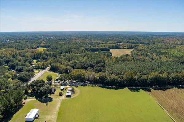 $995,000 | 244 Hodges Road, Kingstree, SC 29556