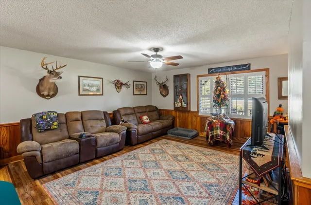 $995,000 | 244 Hodges Road, Kingstree, SC 29556