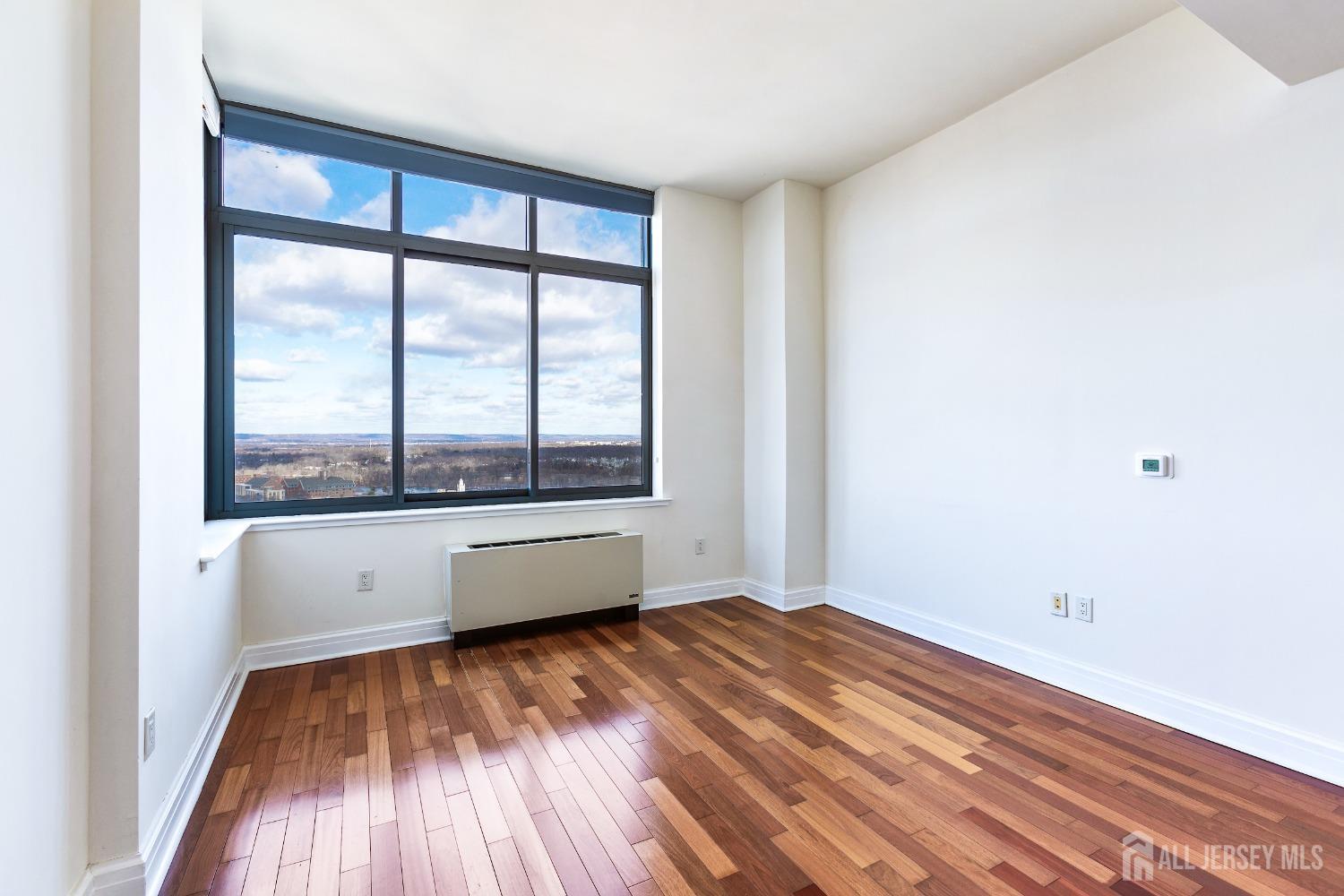 1 Spring Street, Unit 2505 New Brunswick, NJ 08901 - Photo 16 of 36 Gallery Image 16
