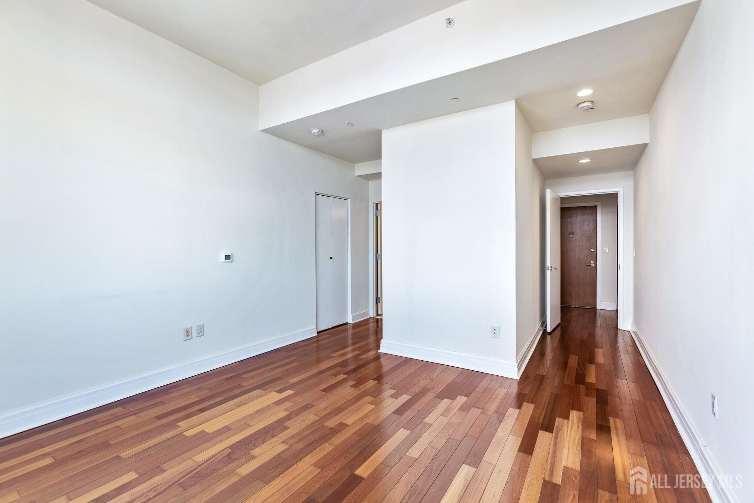 1 Spring Street, Unit 2505 New Brunswick, NJ 08901 - Photo 17 of 36 Gallery Image 17