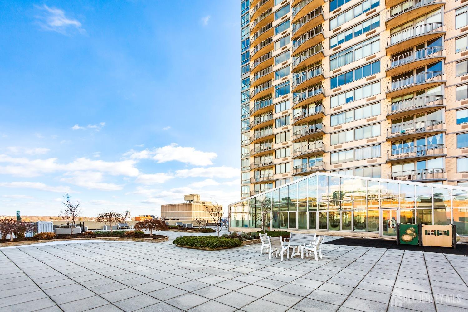 1 Spring Street, Unit 2505 New Brunswick, NJ 08901 - Photo 34 of 36 Gallery Image 34