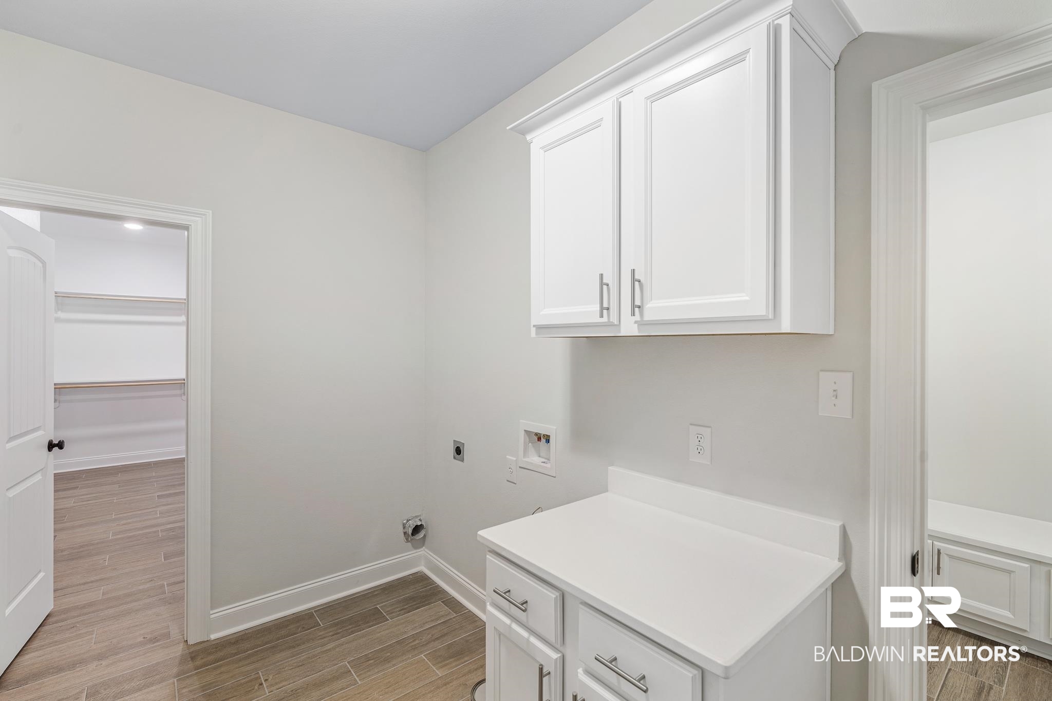 9997 Dunleith Loop Daphne, AL 36526 - Photo 17 of 29 Primary Closet connects w
