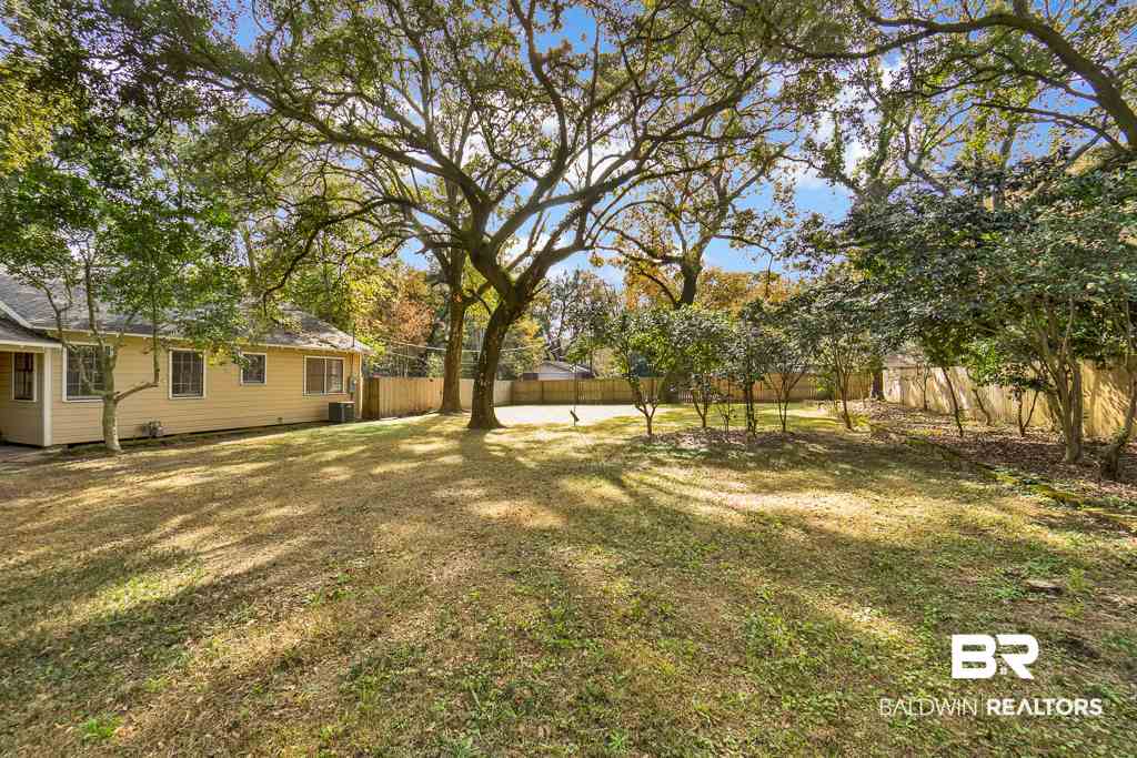 724 Cottage Hill Avenue Mobile, AL 36693 - Photo 17 of 22