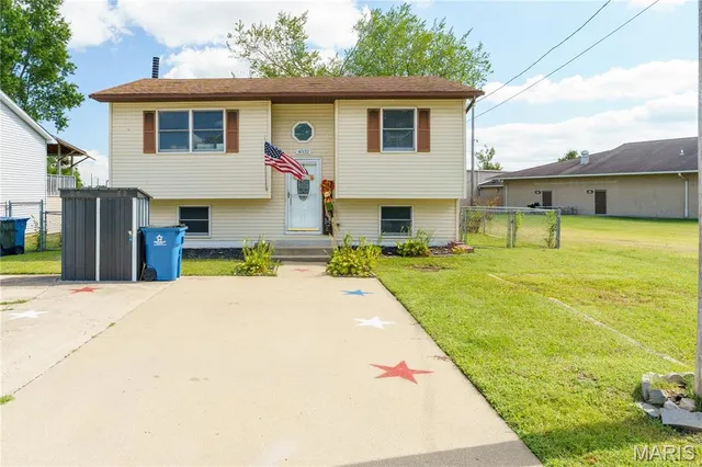 $164,900 | 4032 Kaseberg Lane, Granite City, IL 62040