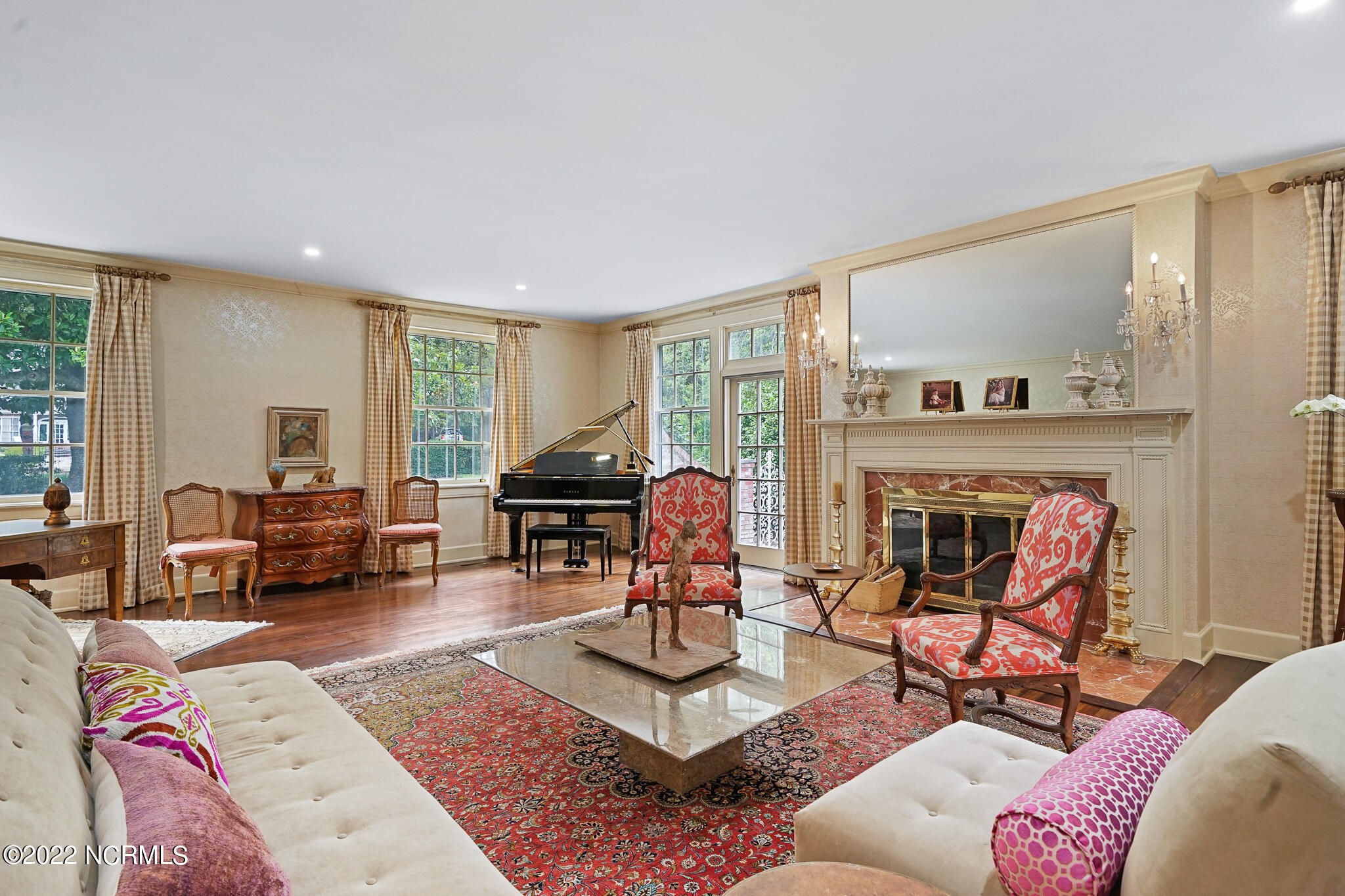 50 McCaskill Road West Pinehurst, NC 28374 - Photo 9 of 66 living room