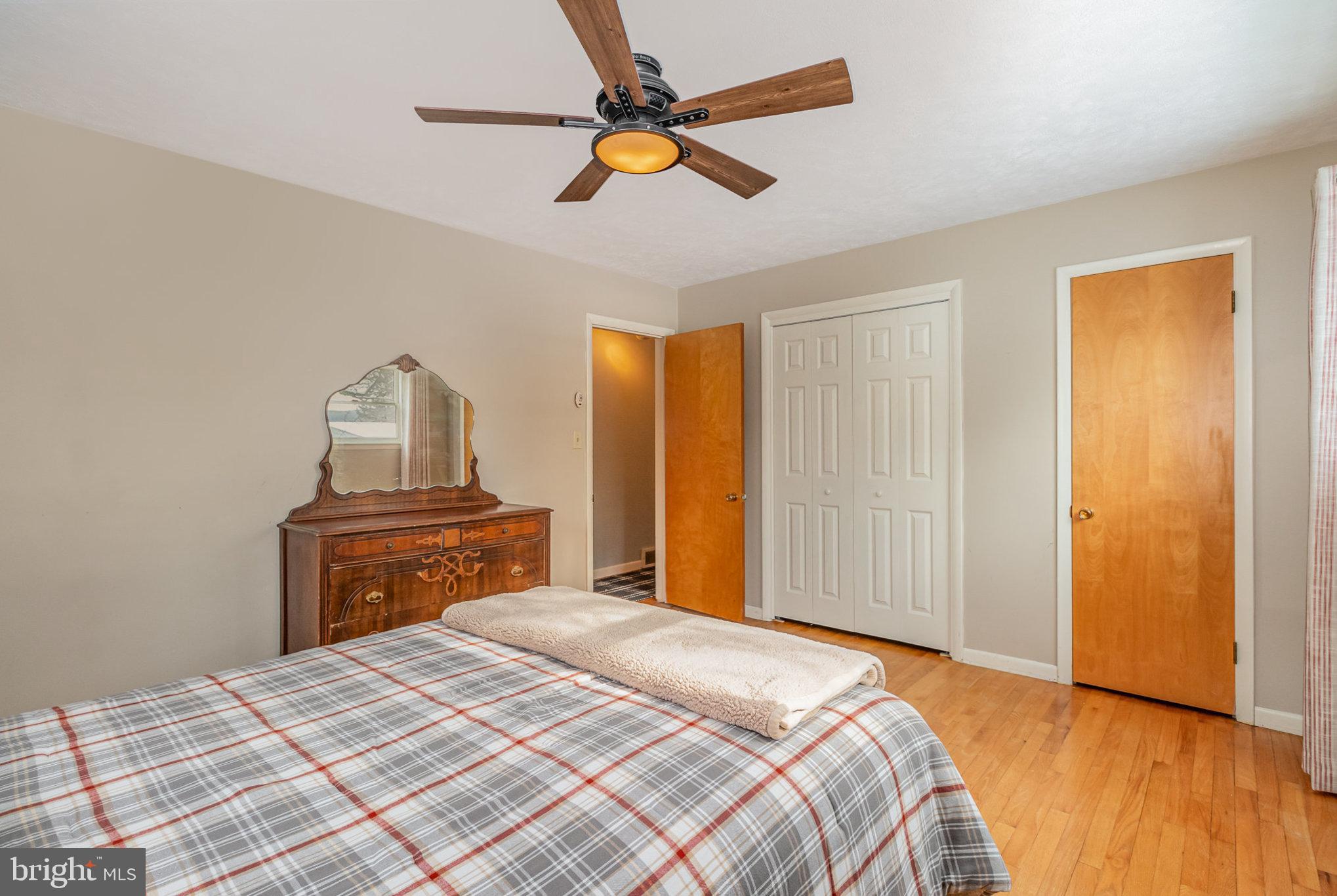 207 Hilltop Road Boiling Springs, PA 17007 - Photo 16 of 37