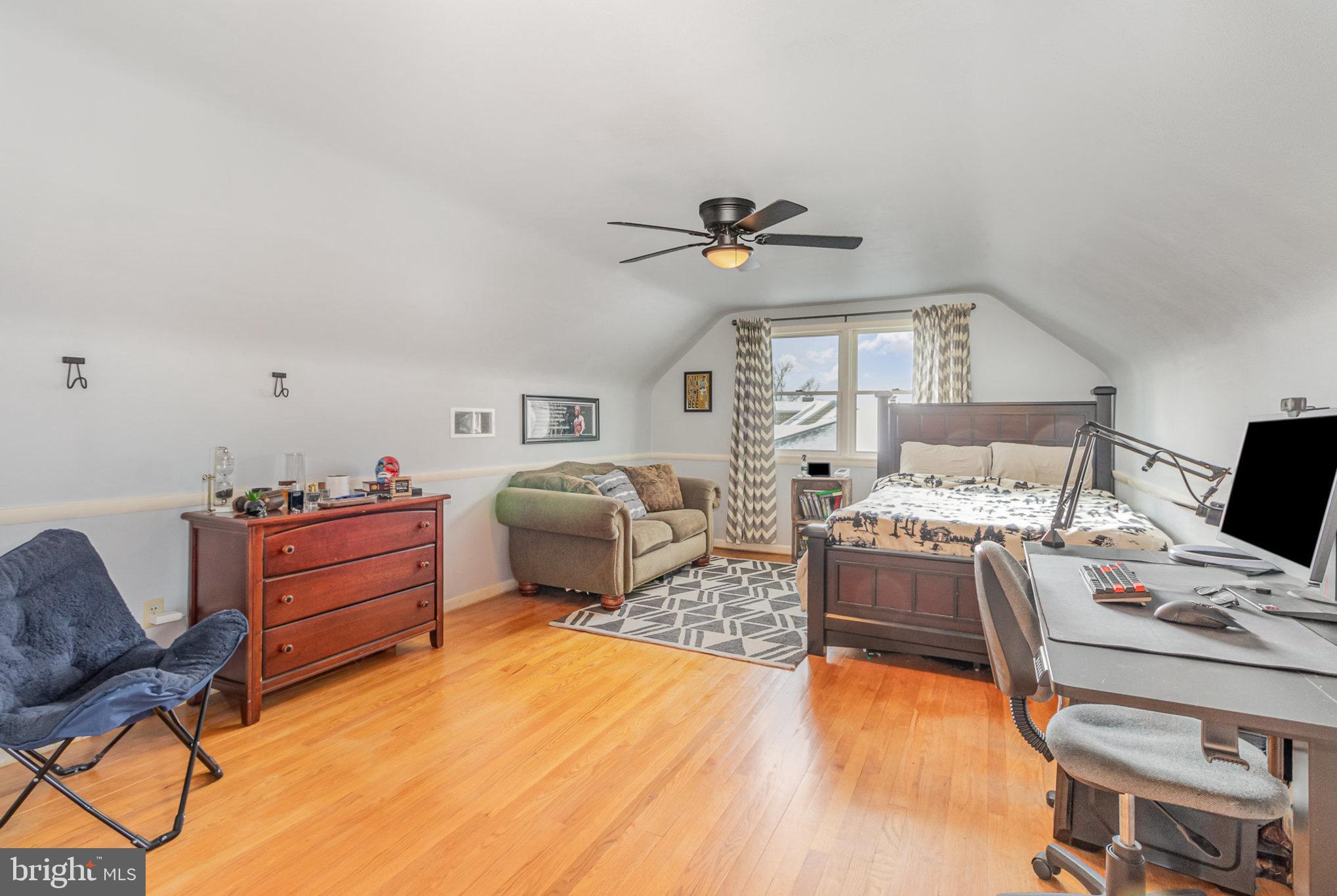 207 Hilltop Road Boiling Springs, PA 17007 - Photo 23 of 37