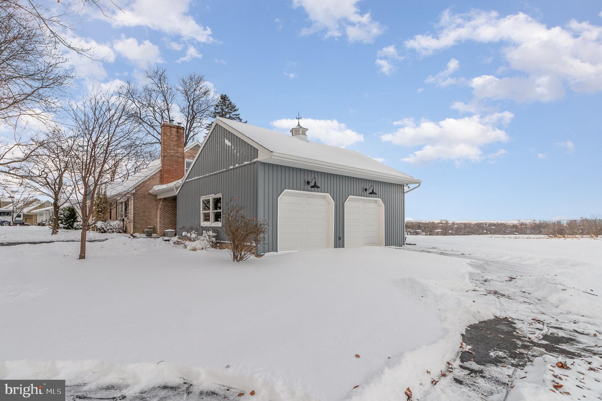 207 Hilltop Road Boiling Springs, PA 17007 - Photo 28 of 37