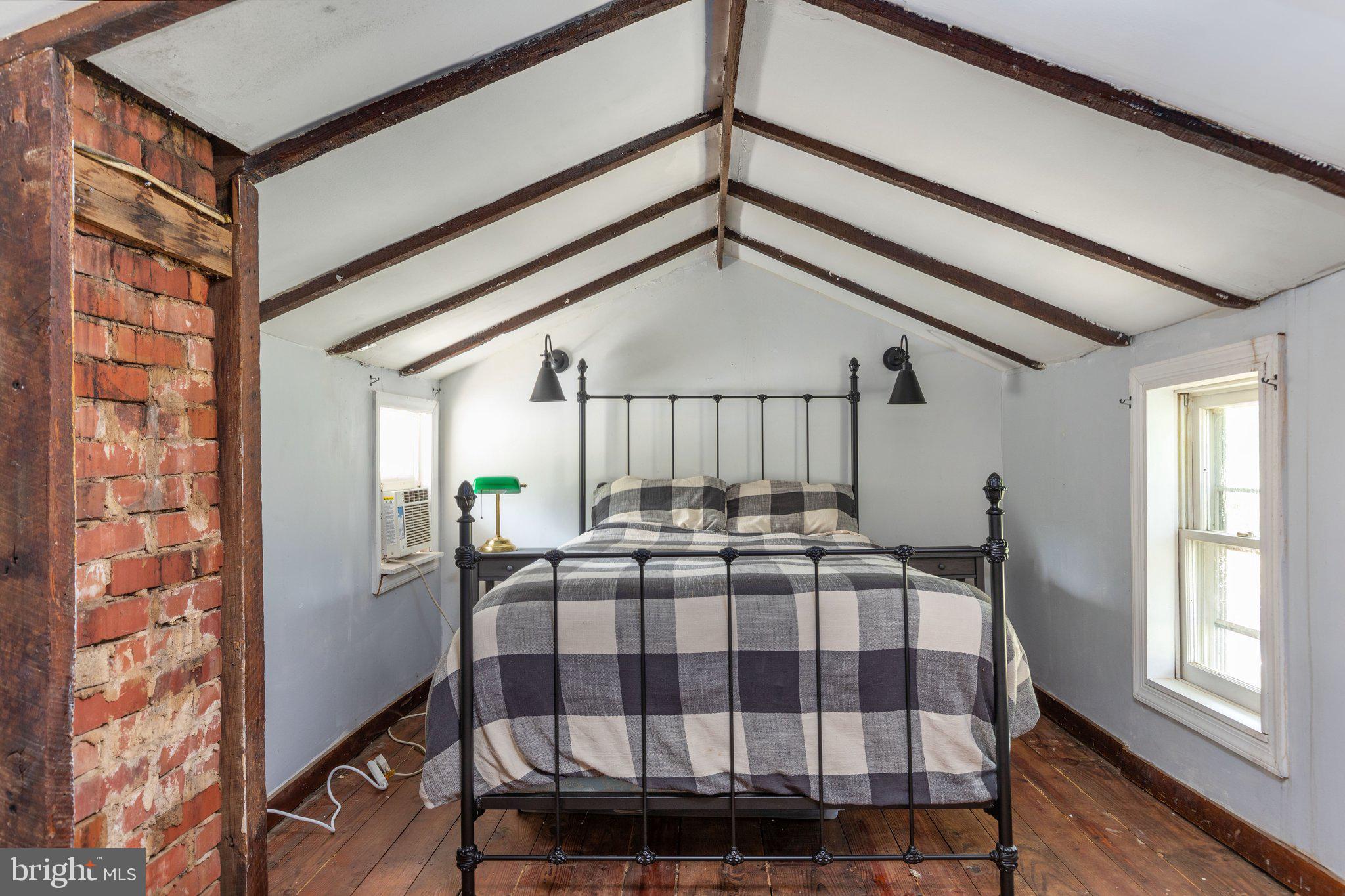 7443 Keith Road Warrenton, VA 20186 - Photo 22 of 44 Primary Bedroom