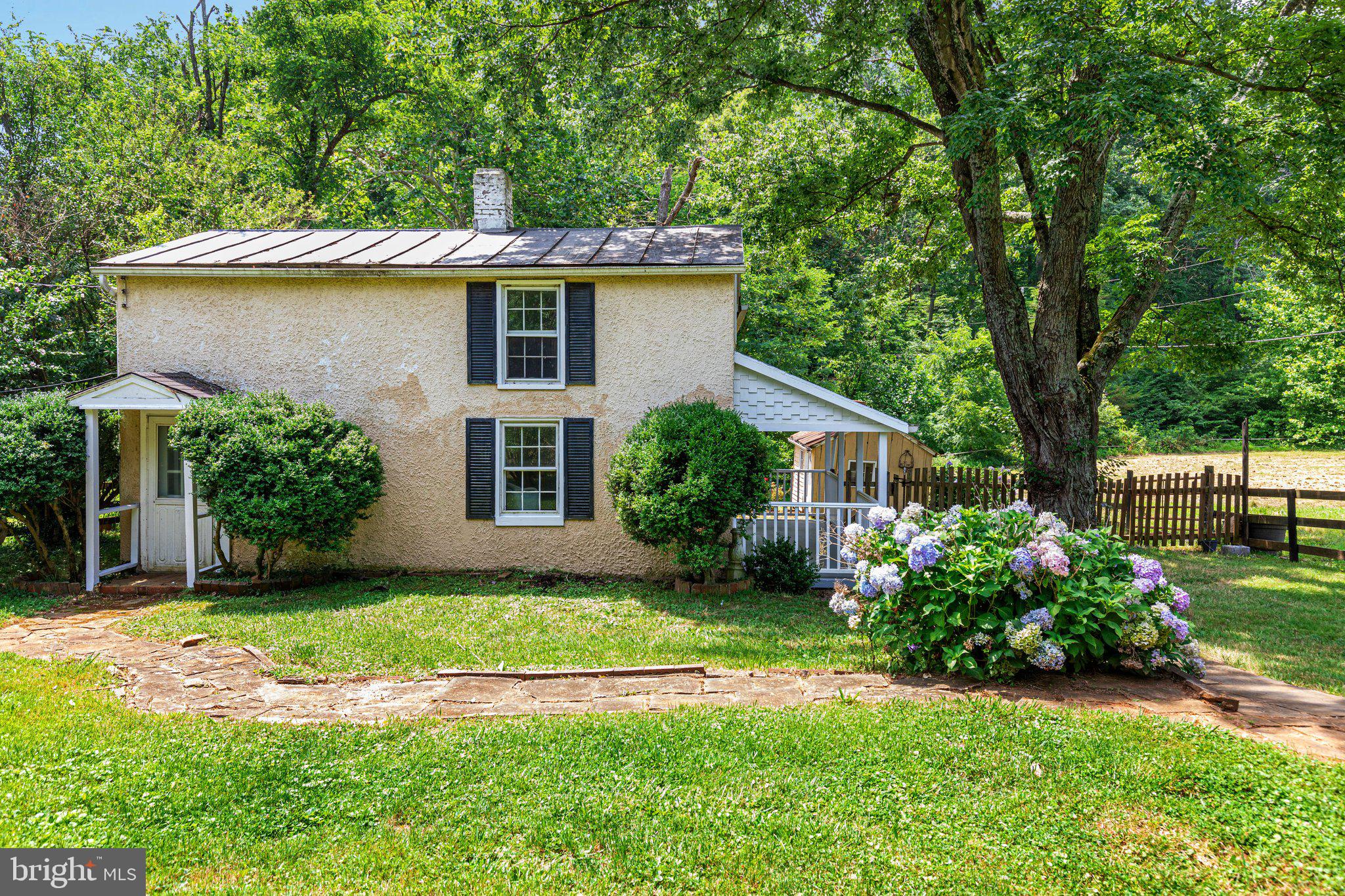 7443 Keith Road Warrenton, VA 20186 - Photo 27 of 44 View of the house from the road
