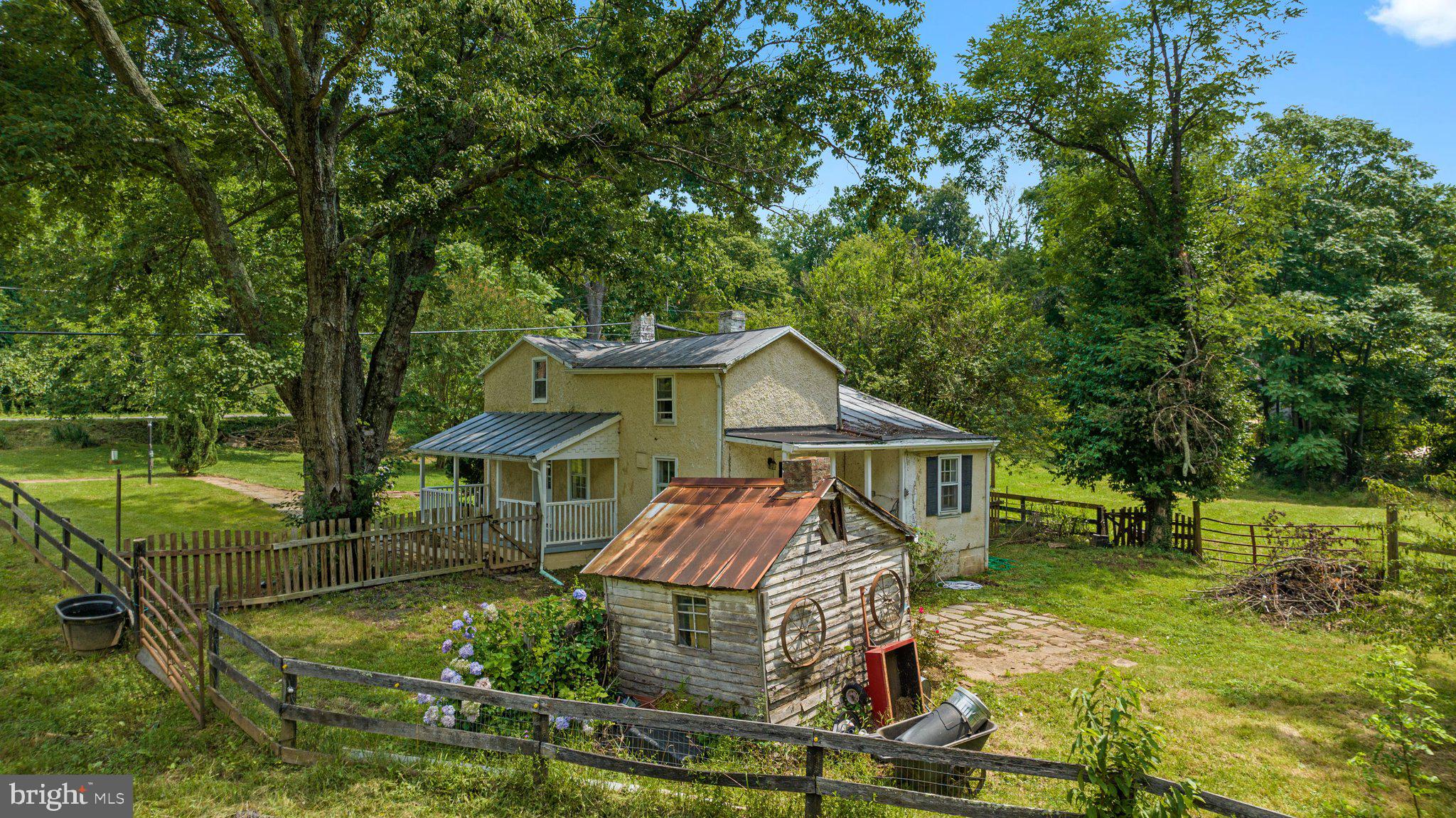 7443 Keith Road Warrenton, VA 20186 - Photo 30 of 44 Backyard