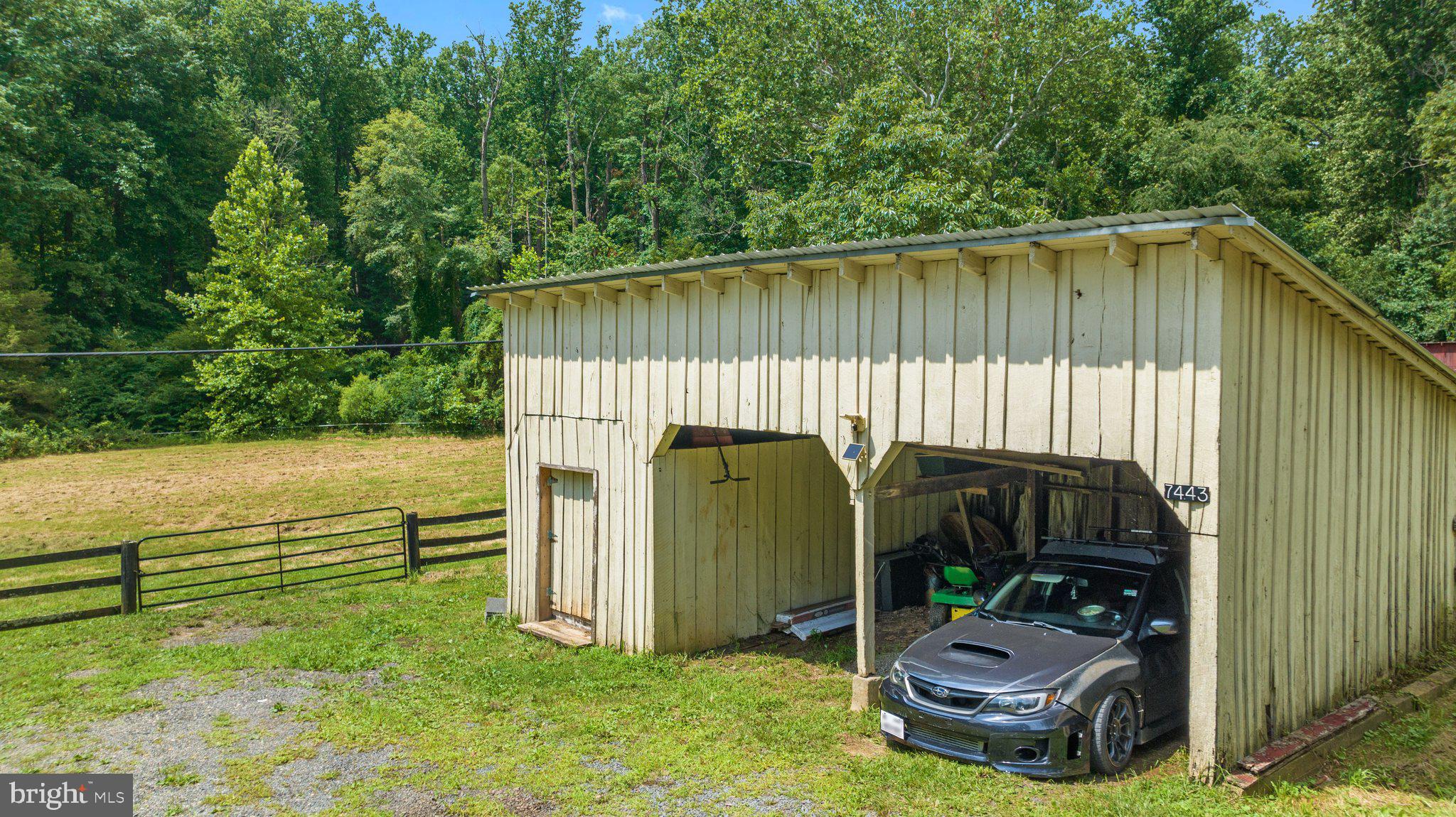 7443 Keith Road Warrenton, VA 20186 - Photo 5 of 44 2-car garage with workshop/storage