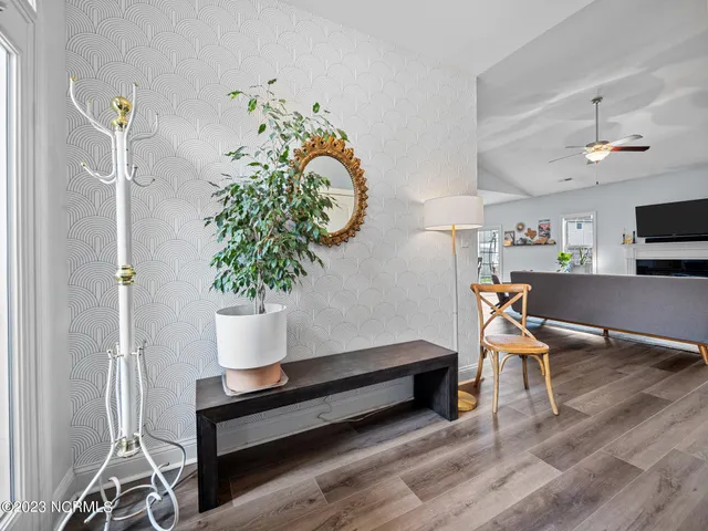 $2,200 | 239 Sailor Street, Sneads Ferry, NC 28460